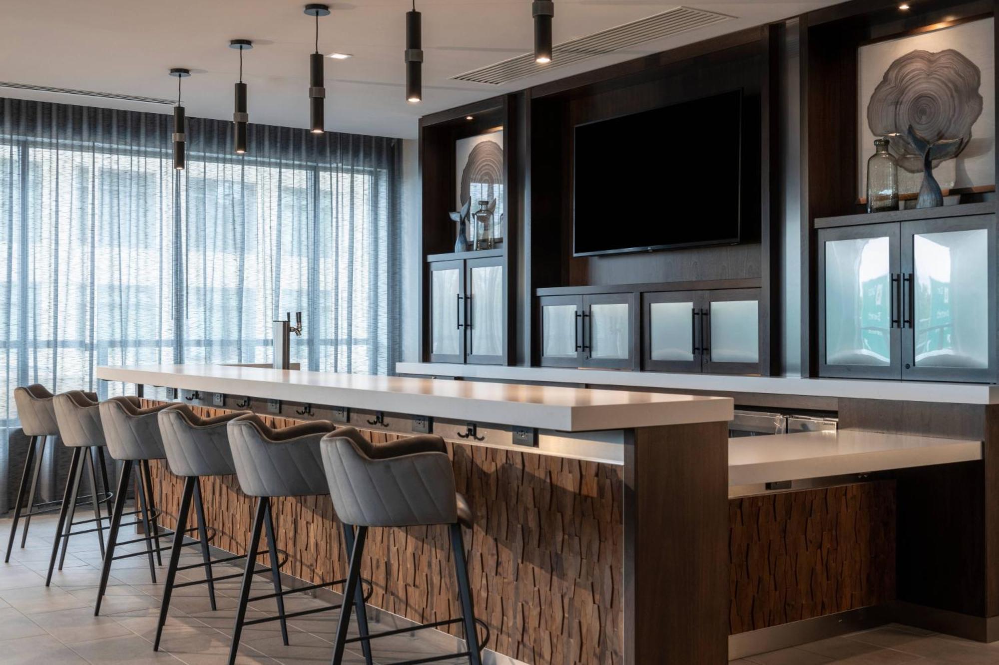 Towneplace Suites By Marriott Boston Medford Dış mekan fotoğraf