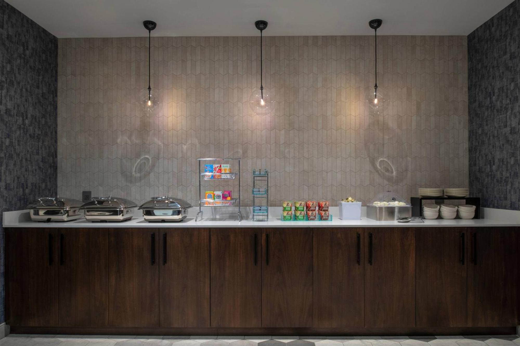Towneplace Suites By Marriott Boston Medford Dış mekan fotoğraf