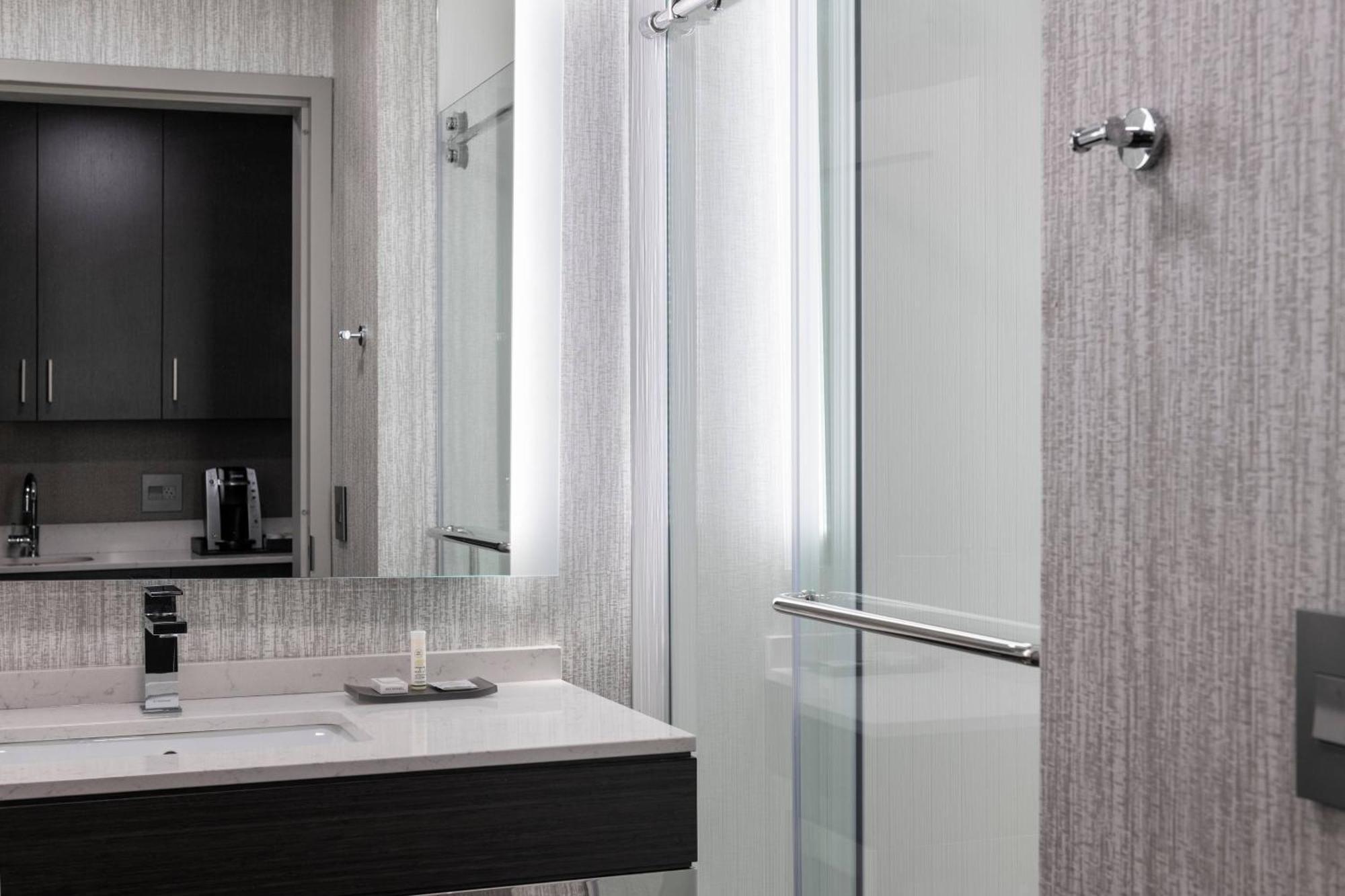 Towneplace Suites By Marriott Boston Medford Dış mekan fotoğraf